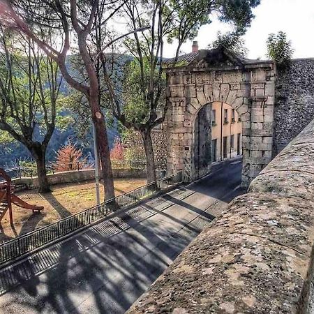 Fresco E Colorato Appartamentino In Narni Scalo Eksteriør bilde